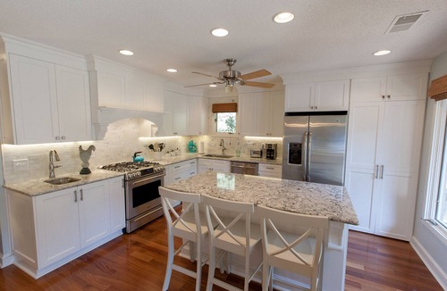 West Beach Cottage | Perfect cottage in popular Inlet Cove!
