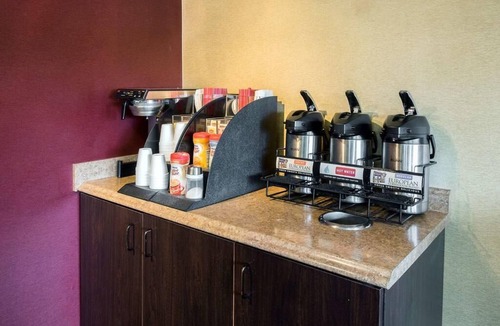 Framingham House | Perfect for a Small Group! Free Parking On-site, Pets are Welcome!