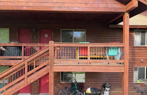 Victor Condo | Pet-Friendly Mountain Condo Near Grand Targhee & Jackson Hole - Sleeps 9