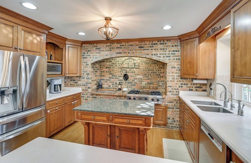 Buchanan Cottage | Pet Friendly: Private Pool & Home Theater