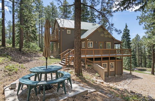 Forest Lakes House | Pet Friendly, Solitude, 15 Mins to Vallecito!