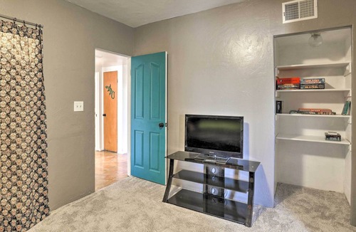 Tucson Estates House | Pet-Friendly Tucson Oasis with Pool & Game Room!