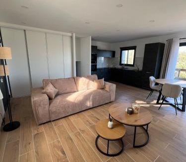 Sisco House | Petite villa cocooning