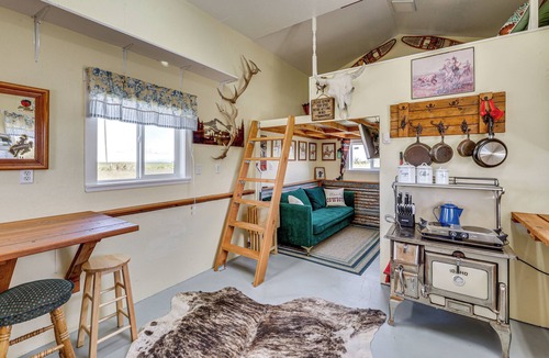 Grangeville Cottage | Pets Welcome! Quiet Country Cabin in Grangeville