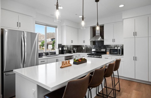 La Quinta Villa | PGA Signature at its FINEST, Steps to resort, Game Room, Luxe Interior