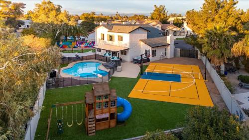 Santiago House | Pickleball Court Movie Theater PuttPutt HotTub