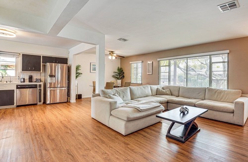 Village Grove House | ‘Picture-Perfect Getaway’ w/Remodeled Bath!