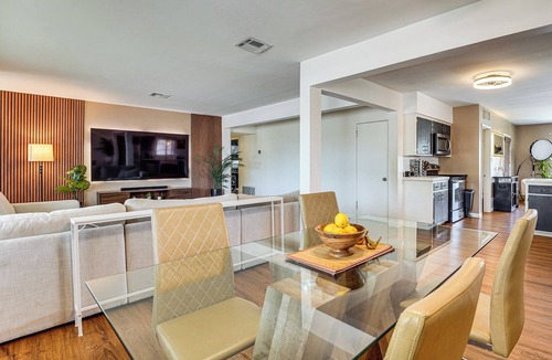 Village Grove House | ‘Picture-Perfect Getaway’ w/Remodeled Bath!