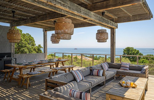 Pinarellu House | Pinarello, beautiful sea view, beach access and heated pool, near Porto Vecchio