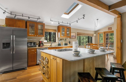 Kachina Village Cabin | Pine View Lodge | Spacious Family Retreat Among the Pines