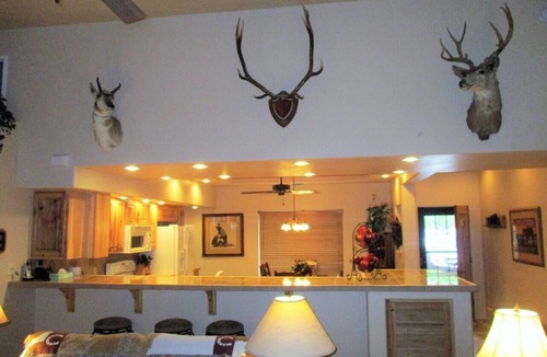 Pinetop Villa | Pinetop Country Club Hand Haven