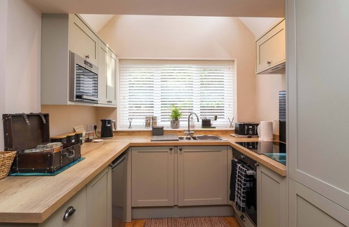 Bishopstone Cottage | Poddington Cottage