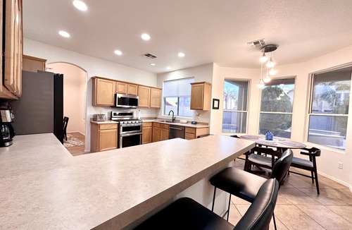 Fletcher Heights House | Pool, five bedrooms and plenty of amenities. Golf, MLB, NFL nearby!