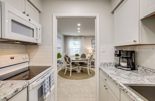 Palmetto Dunes Condo | Pool Time & Island Vibes! Hilton Head Getaway
