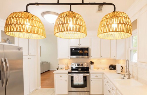 North Charleston House | Poolside Palmetto Retreat-Charleston 3 BRs, Sleeps 10, Game Room & Outdoor Oasis