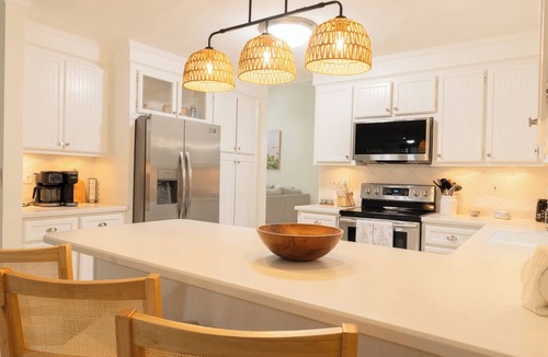 North Charleston House | Poolside Palmetto Retreat-Charleston 3 BRs, Sleeps 10, Game Room & Outdoor Oasis