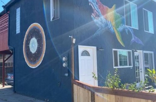 University Heights Apartment | PORCHLIGHT HOME Central San Diego FREE parking