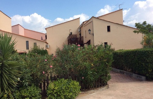 Albitreccia Apartment | PORTICCIO APPART DUPLEX 50M2. 6pers. Swimming pool. 200m Beach. 150m All Shops