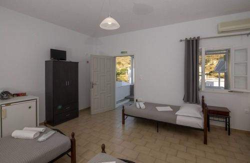 Platis Gialos Bed & Breakfast | Prasini Gonia