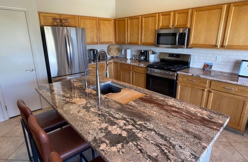 The Bluffs House | Premier Hikers, bikers paradise-Breathtaking view home with pool, spa & more