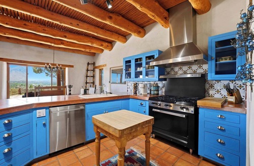 Williamson House | Prescott Ranch Retreat | Mountain Views Horses Welcome Bordering National Forest