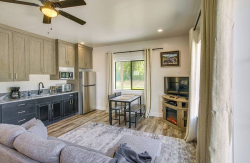 Preston Apartment | Preston Summer Getaway: ‘Sugar Creek Apartment’