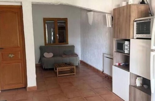 Casalabriva House | Pretty little house just 14 minutes from the beach