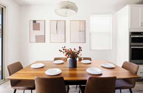South Mountain House | Prime PHX - Mins f/Airport | 5BR | Ext Stay!