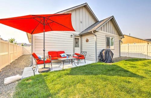 Southwest Ada County Alliance House | Prismatic Boise Retreat w/Fenced Backyard!