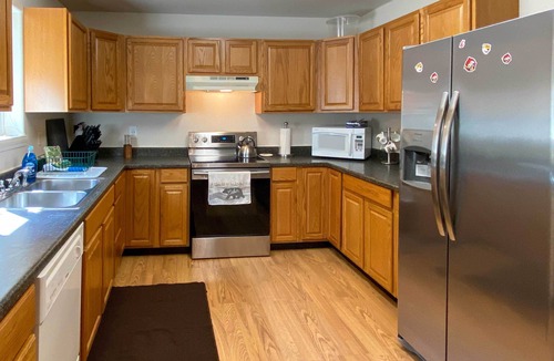 St. Maries House | Private 2-Acre Retreat w/MTN Views, Walk to River