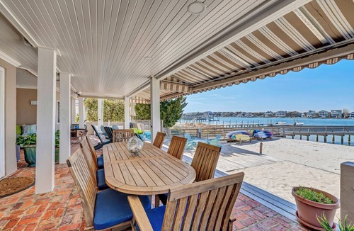 Wrightsville Beach House | Private Beach, Outdoor Kitchen, Bring your Boat to this Wrightsville Gem!