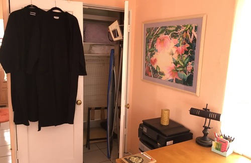 Blenman-Elm House | Private bedroom and bath across from the U of A and TMC. Hot tub & BBQ