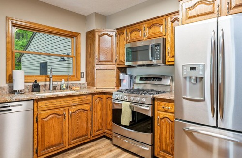 Ovid House | Private Cayuga Lakefront Retreat | Dock/Wine Trail