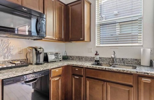 Mesa House | Private Entry Guest Suite by AZ Athletic Grounds - 1 BD + 1 BA - Sleeps 4