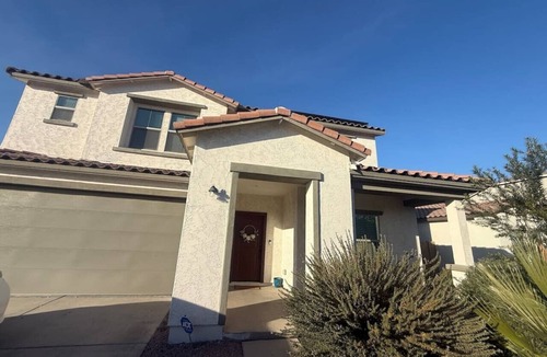 Maricopa House | Private Heated Pool + Year-Round Hot Tub