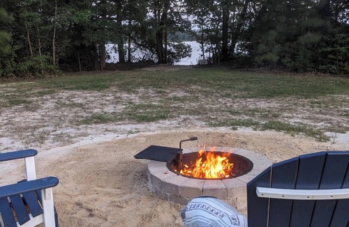 Nuttsville House | Private modern camper with water access to Lancaster creek/Rappahannock river