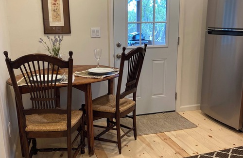 Springerville Cottage | Private mountain guesthouse