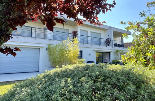 Molini Apartment | Private residence 200m from T2 SERENA high standing beach + sea view terrace