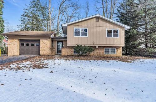 Annapolis House | Private Single Family Home Close to Both Water and Downtown!