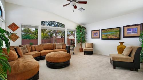 Deer Valley House | Private w 4 Kings or 7 total beds PoolHot Tub