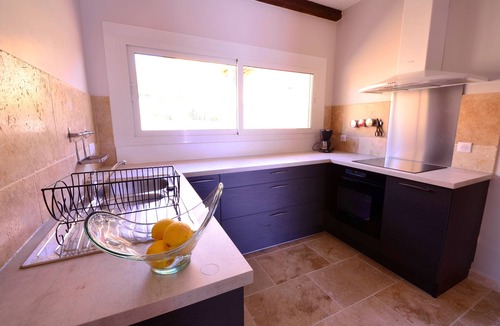 Saint-Florent House | PROMOTION for May 26 MAY 1 JUNE