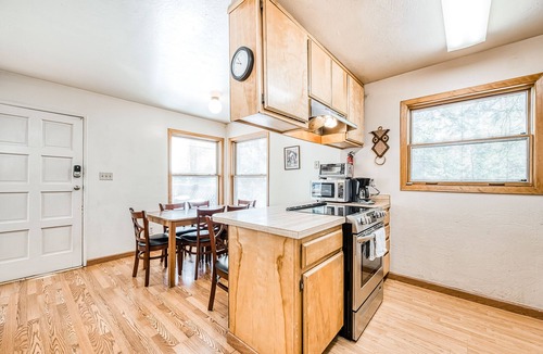 West Village Cabin | Quaint cabin w/WiFi, private W/D, central location - two miles from Shaver Lake