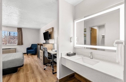 Beaver Hotel | Quality Inn Beaver I-15