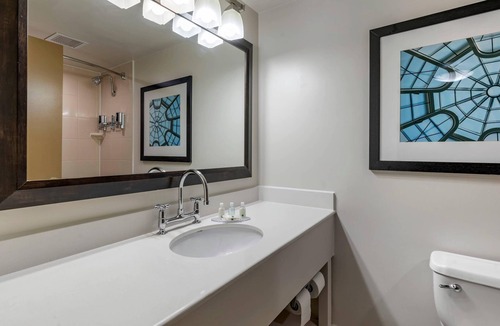 Lexington Hotel | Quality Inn Lexington -Horse Park