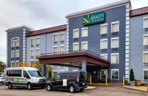 Mount Saint Joseph Hotel | Quality Inn & Suites CVG Airport