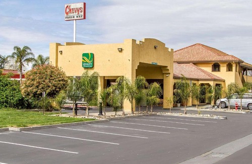Gilroy Hotel | Quality Inn & Suites Gilroy