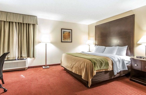 Portsmouth Hotel | Quality Inn & Suites Portsmouth