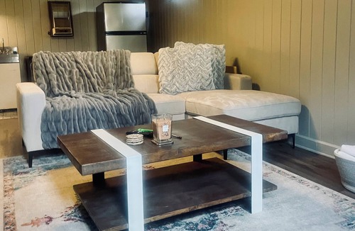 Raleigh Apartment | Quiet 1 bedroom Apt. Suite with a private entrance near downtown Raleigh