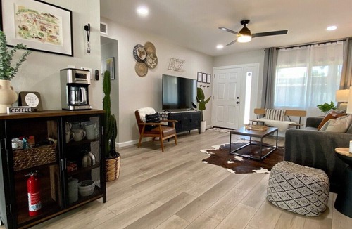Village Grove House | Quiet 1-Story OldTown Condo w/CozyPatio & Parking!