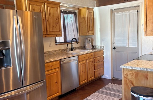 Tanque Verde House | Quiet 3 acre Ranch Home with incredible mountain views!